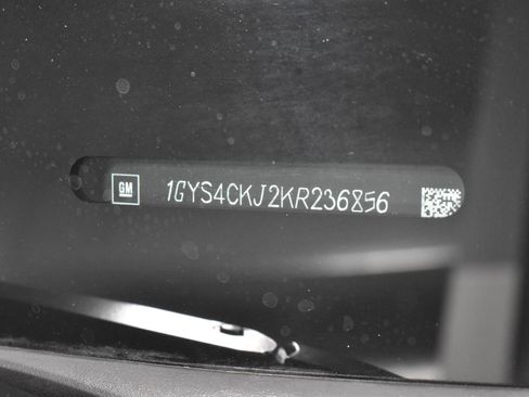 Used 2019 Cadillac Escalade Premium Luxury image 37