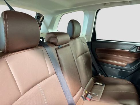Used 2018 Subaru Forester 2.5i Touring AWD/4WD image 28