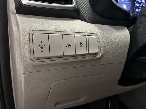 Used 2020 Hyundai Tucson SE image 21