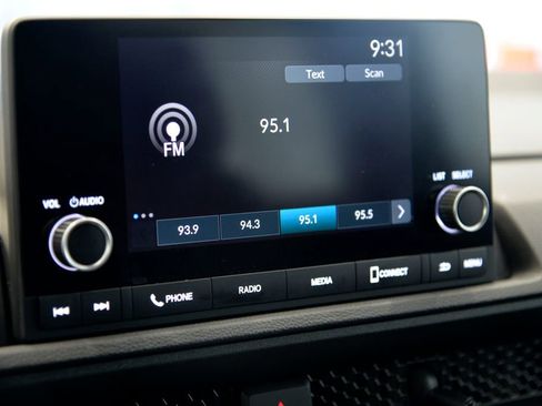 Used 2024 Honda CR-V Sport image 19