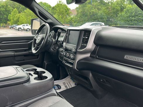 Used 2024 RAM 3500 Big Horn AWD/4WD image 12