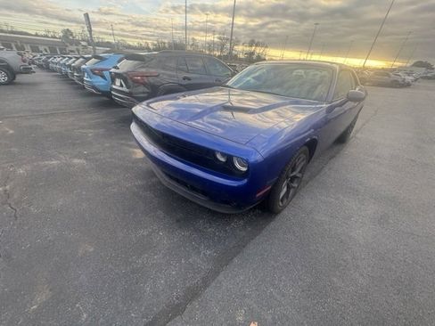 Used 2021 Dodge Challenger SXT w/ Blacktop Package image 2