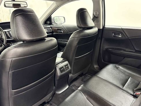 Used 2016 Honda Accord EX-L image 25