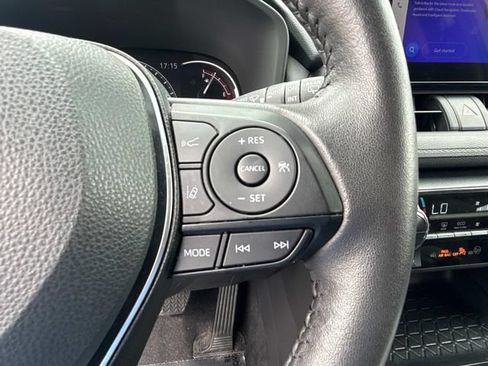 Used 2025 Toyota RAV4 XLE w/ Weather Package AWD/4WD image 30
