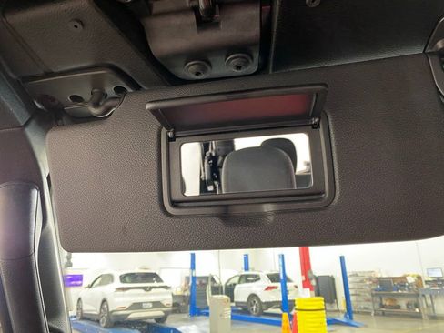 Used 2024 Jeep Wrangler Sport AWD/4WD image 30