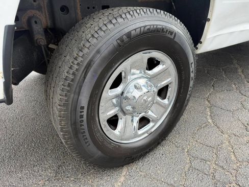 Used 2017 RAM 2500 SLT w/ Protection Group image 87