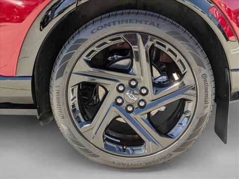 Used 2025 Chevrolet Equinox EV RS w/ Convenience Package II image 24