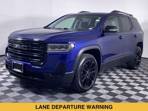 Certified 2023 GMC Acadia SLE w/ Driver Convenience Package AWD/4WD image 16