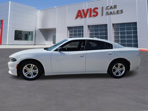 Used 2023 Dodge Charger SXT image 2
