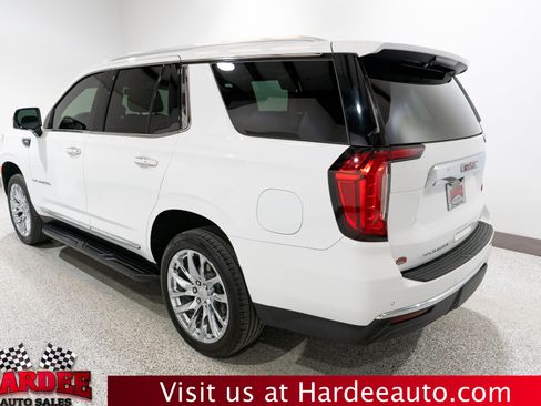 Used 2022 GMC Yukon SLT w/ SLT Premium Package AWD/4WD image 3