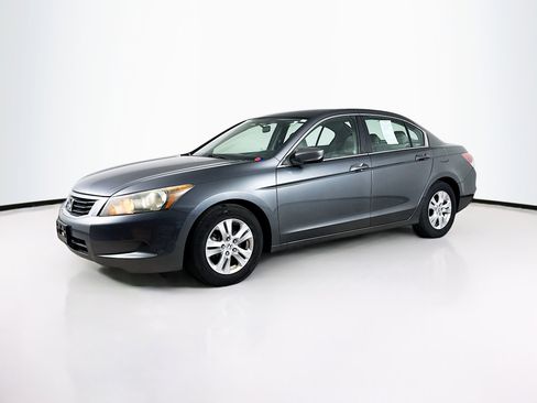 Used 2009 Honda Accord LX-P image 4