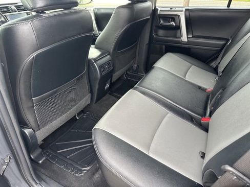 Used 2024 Toyota 4Runner SR5 Premium image 17