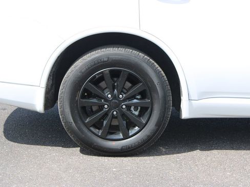 Used 2025 Dodge Durango GT RWD image 13
