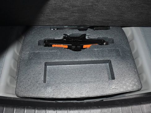 Certified 2024 Nissan Altima 2.5 SV image 32