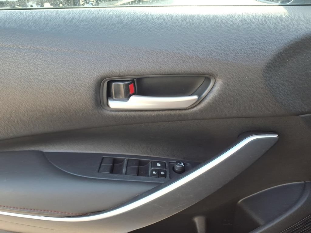 Used 2023 Toyota Corolla SE FWD image 16