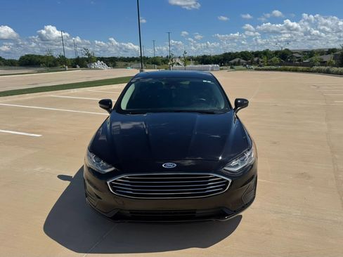Used 2020 Ford Fusion SE FWD image 7