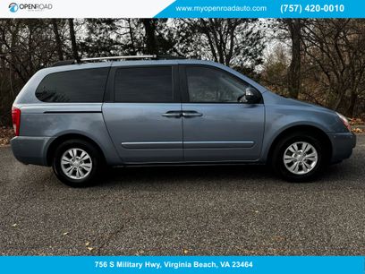 Used 2011 Kia Sedona LX w/ PWR Pkg