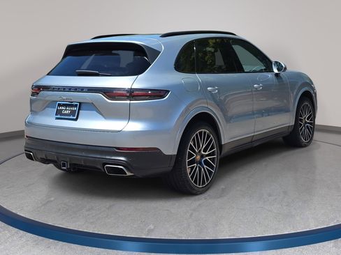 Used 2020 Porsche Cayenne AWD/4WD image 5