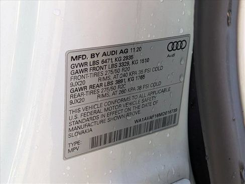 Used 2021 Audi Q8 Premium w/ Convenience Package image 25