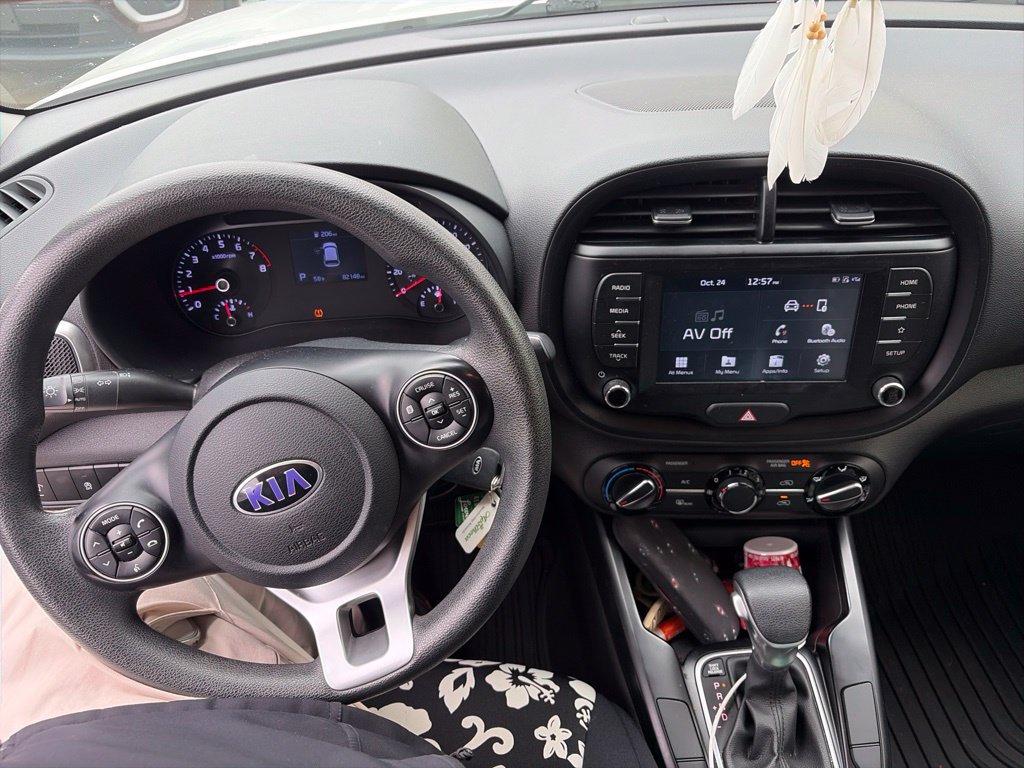 Used 2020 Kia Soul LX FWD image 5