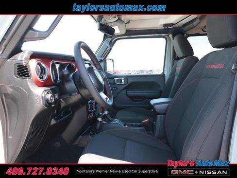 Used 2023 Jeep Wrangler Unlimited Rubicon AWD/4WD image 5