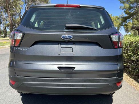 Used 2017 Ford Escape S image 8