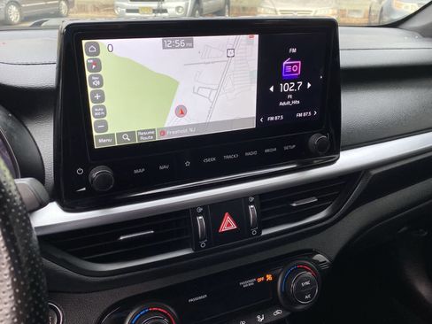 Used 2023 Kia Forte GT-Line image 32