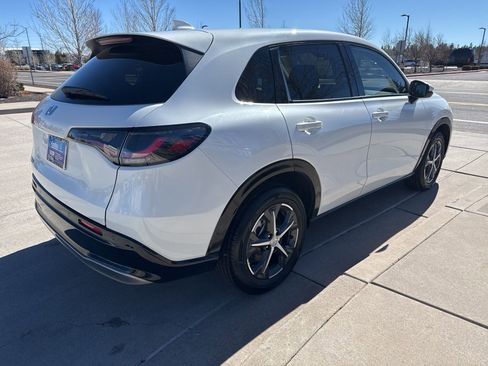 Certified 2024 Honda HR-V EX-L image 5