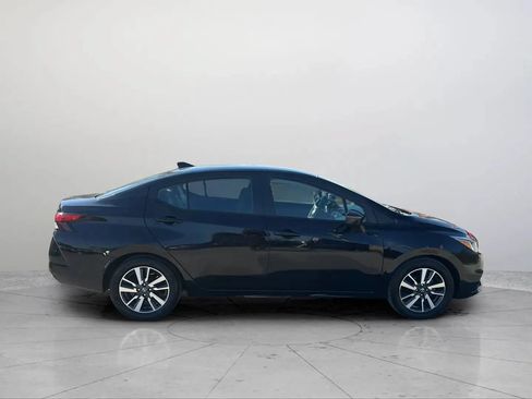 Used 2021 Nissan Versa SV FWD image 16