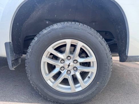 Used 2019 Chevrolet Silverado 1500 RST AWD/4WD image 27