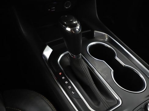 Used 2020 Chevrolet Traverse RS image 26