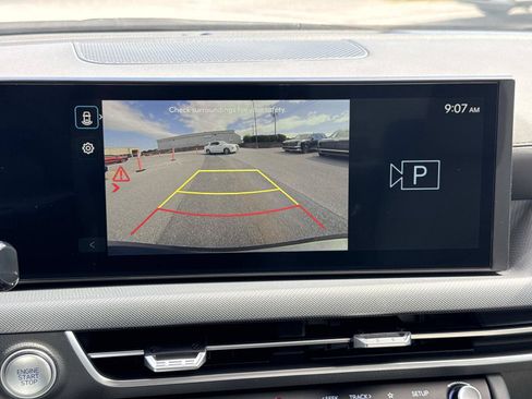 Certified 2025 Hyundai Sonata SEL AWD/4WD image 5