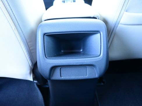 Used 2023 Honda HR-V EX-L image 15