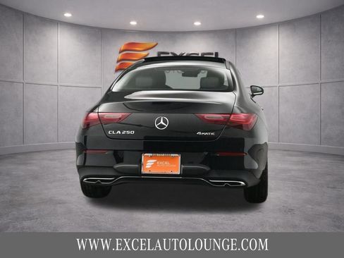 Used 2025 Mercedes-Benz CLA 250 4MATIC image 5