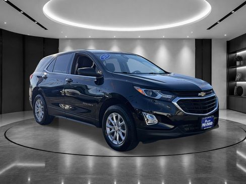Certified 2020 Chevrolet Equinox LT AWD/4WD image 2
