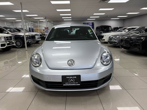 Used 2014 Volkswagen Beetle 1.8T image 3