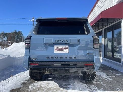 Used 2025 Toyota 4Runner TRD Sport Premium image 6