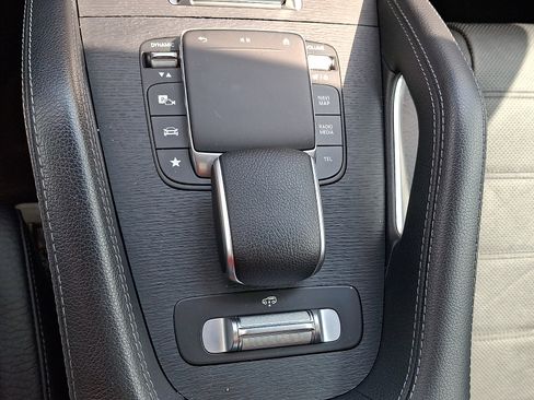 Certified 2023 Mercedes-Benz GLS 450 4MATIC image 27