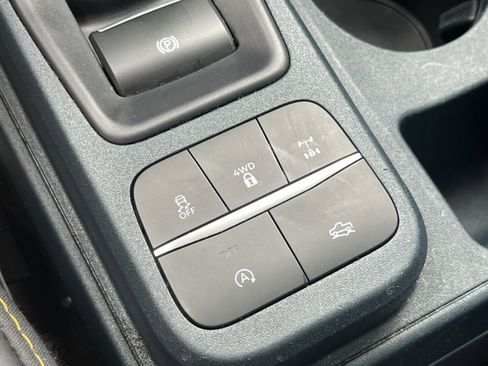 Used 2025 Ford Maverick Tremor AWD/4WD image 16