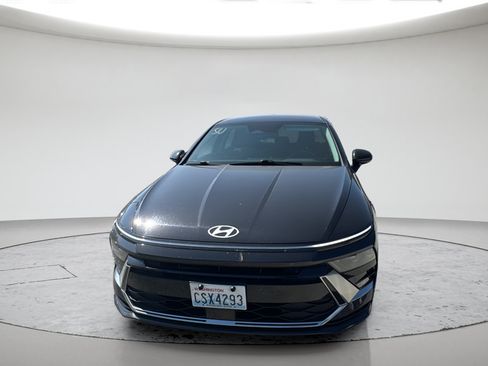 Used 2025 Hyundai Sonata SEL FWD image 10