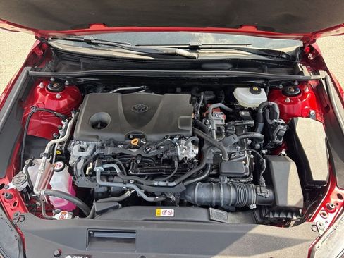 Used 2025 Toyota Camry SE FWD image 33