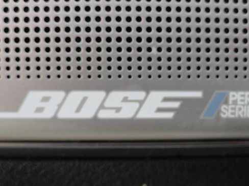 Used 2018 INFINITI Q60 LUXE w/ Sensory Package 2.0T Luxe image 24