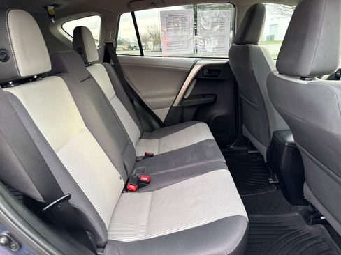 Used 2013 Toyota RAV4 XLE image 11