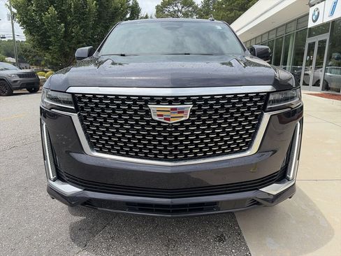 Used 2024 Cadillac Escalade Premium Luxury AWD/4WD image 10