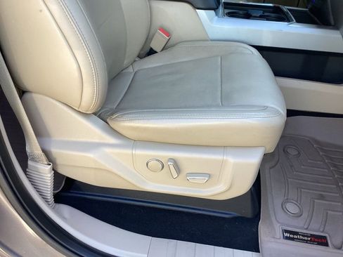 Used 2019 Ford F250 Lariat w/ Lariat Value Package AWD/4WD image 37