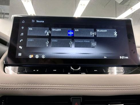 New 2025 Nissan Rogue SL image 28