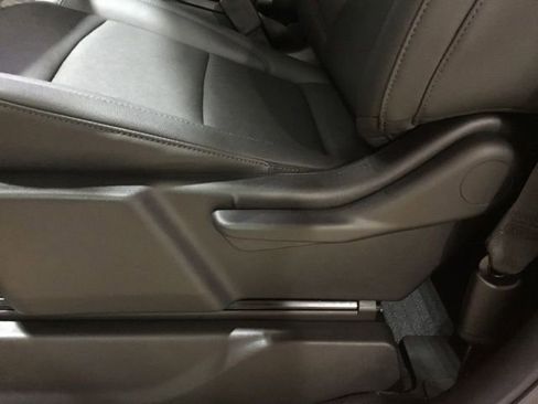 New 2026 GMC Sierra 1500 Pro w/ Pro Value Package image 32