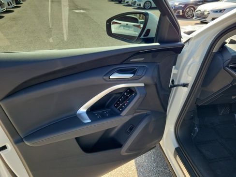 Certified 2025 Audi Q5 Premium Plus w/ Premium Plus image 18