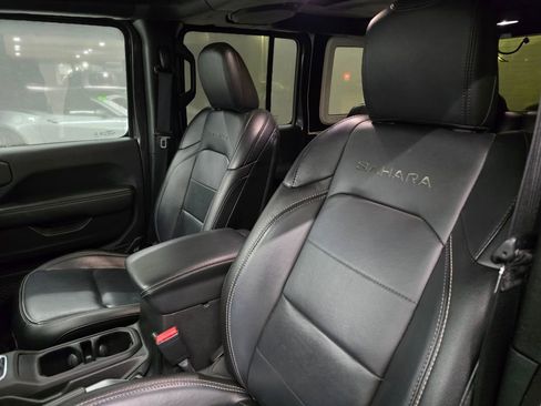 Certified 2021 Jeep Wrangler Unlimited Sahara image 17