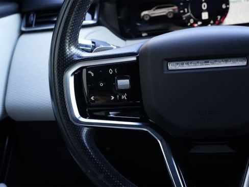 Used 2021 Land Rover Range Rover Velar R-Dynamic S image 10